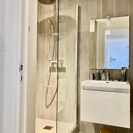 Apartment 4 Personnes, Grisgione, Proche De La *